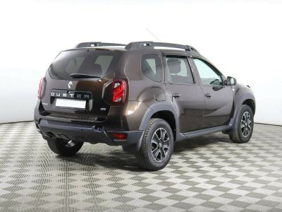 Renault Duster, 2.0 л, АКПП, 2015 фото 5