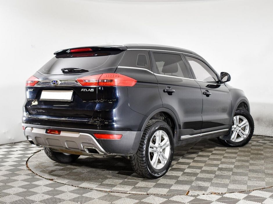 Geely Atlas, 2.0 л, МТ, 2019 фото 4