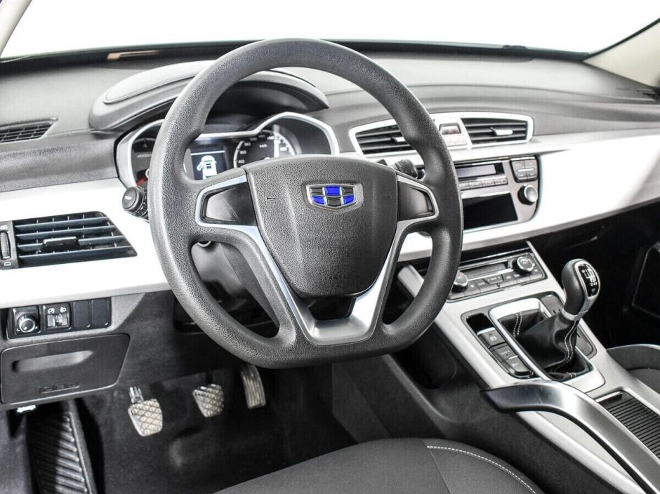 Geely Atlas, 2.0 л, МТ, 2019 фото 7