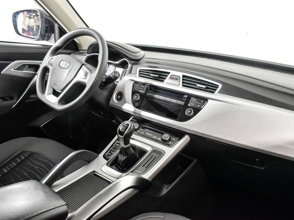 Geely Atlas, 2.0 л, МТ, 2019 фото 2