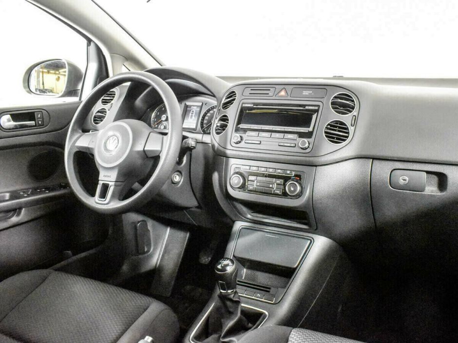 Volkswagen Golf Plus, 1.6 л, МТ, 2011 фото 2
