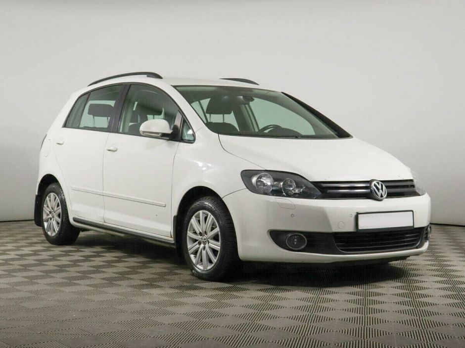 Volkswagen Golf Plus, 1.6 л, Робот, 2012 фото 4