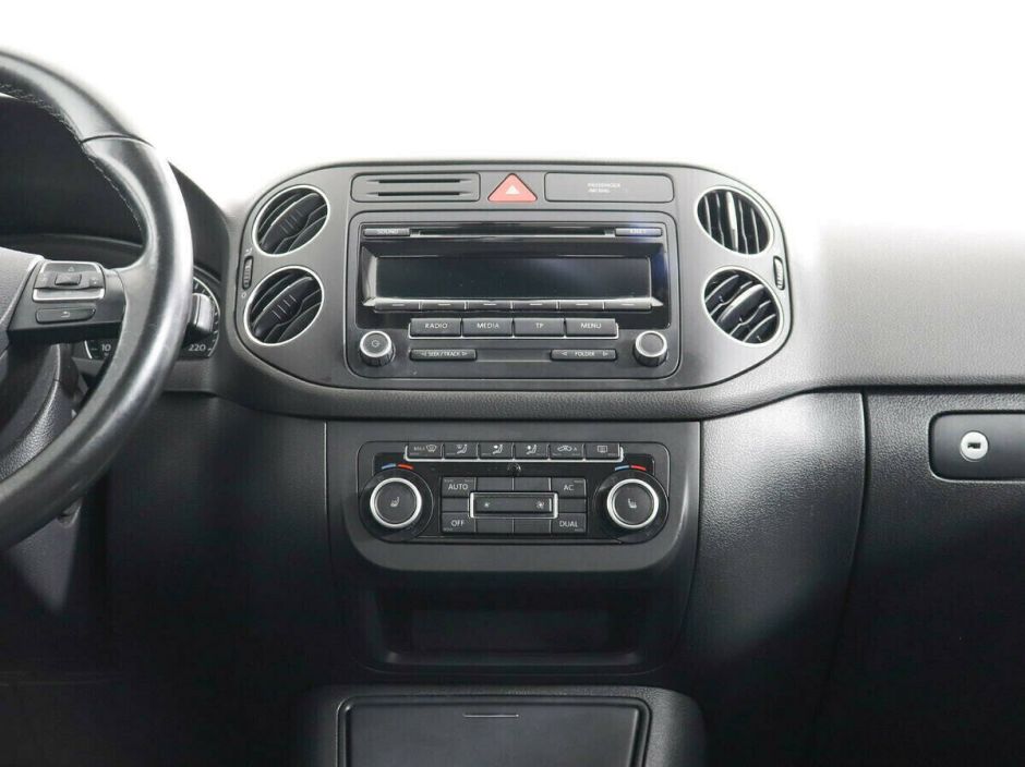 Volkswagen Golf Plus, 1.6 л, Робот, 2012 фото 7