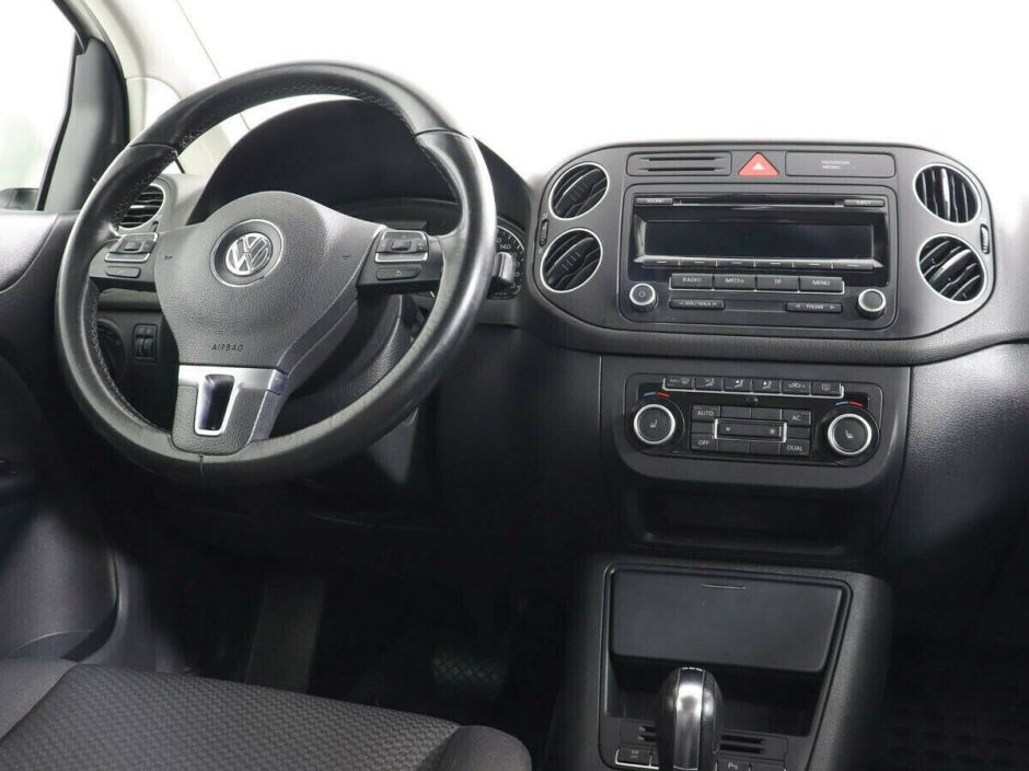 Volkswagen Golf Plus, 1.6 л, Робот, 2012 фото 8