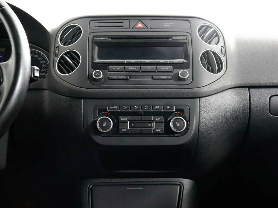 Volkswagen Golf Plus, 1.6 л, Робот, 2014 фото 7