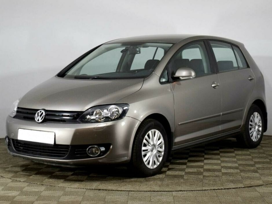Volkswagen Golf Plus, 1.6 л, Робот, 2010 фото 3
