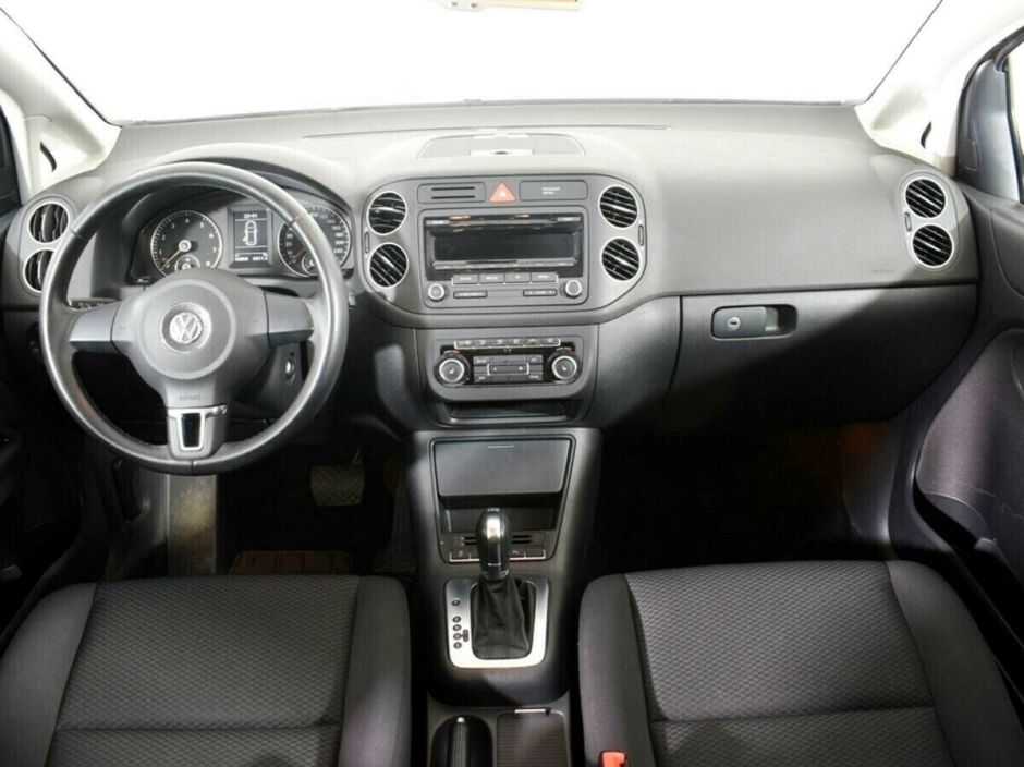 Volkswagen Golf Plus, 1.6 л, Робот, 2010 фото 2