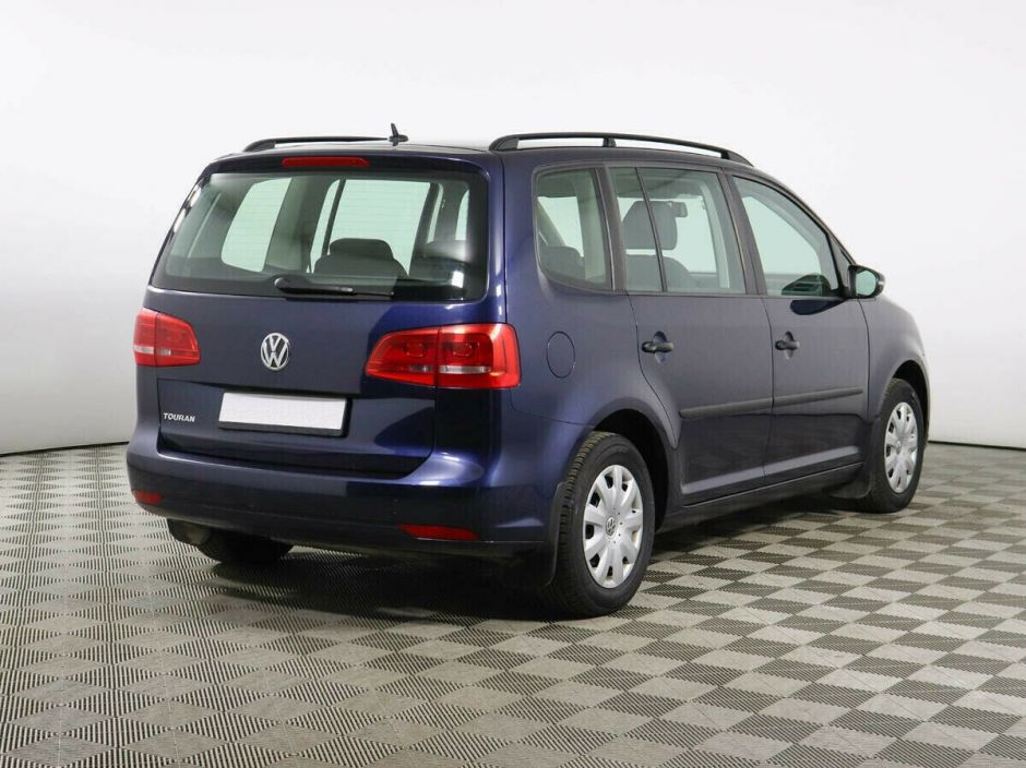 Volkswagen Touran, 1.2 л, МТ, 2011 фото 5