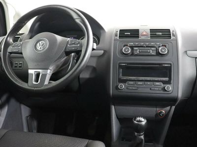 Volkswagen Touran, 1.2 л, МКПП, 2011 фото 8