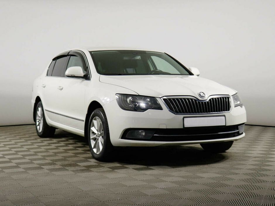 Skoda Superb, 1.8 л, Робот, 2013 фото 4