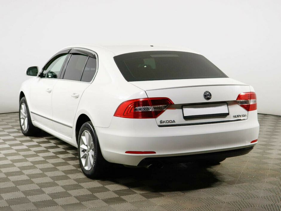 Skoda Superb, 1.8 л, Робот, 2013 фото 5