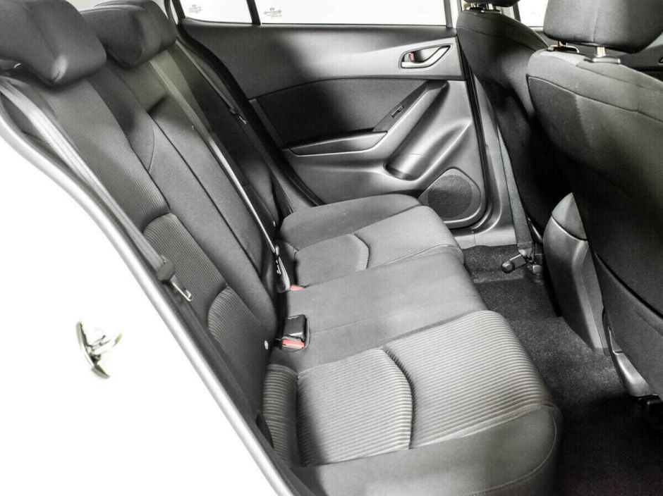 Mazda 3, 1.6 л, АТ, 2016 фото 2