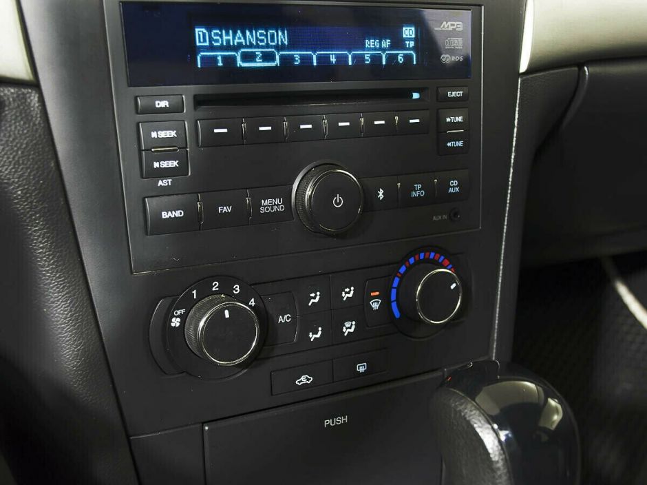 Chevrolet Epica, 2.0 л, АТ, 2010 фото 9