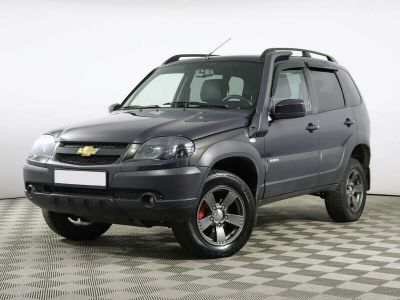 Chevrolet Niva, 1.7 л, МКПП, 2015 фото 3