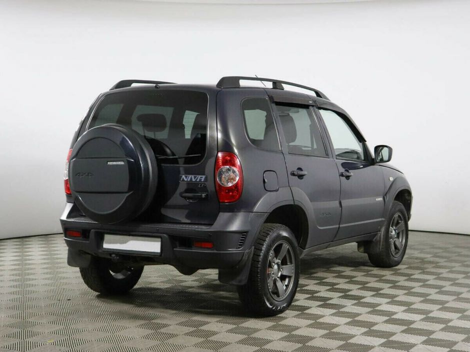 Chevrolet Niva, 1.7 л, МТ, 2015 фото 5