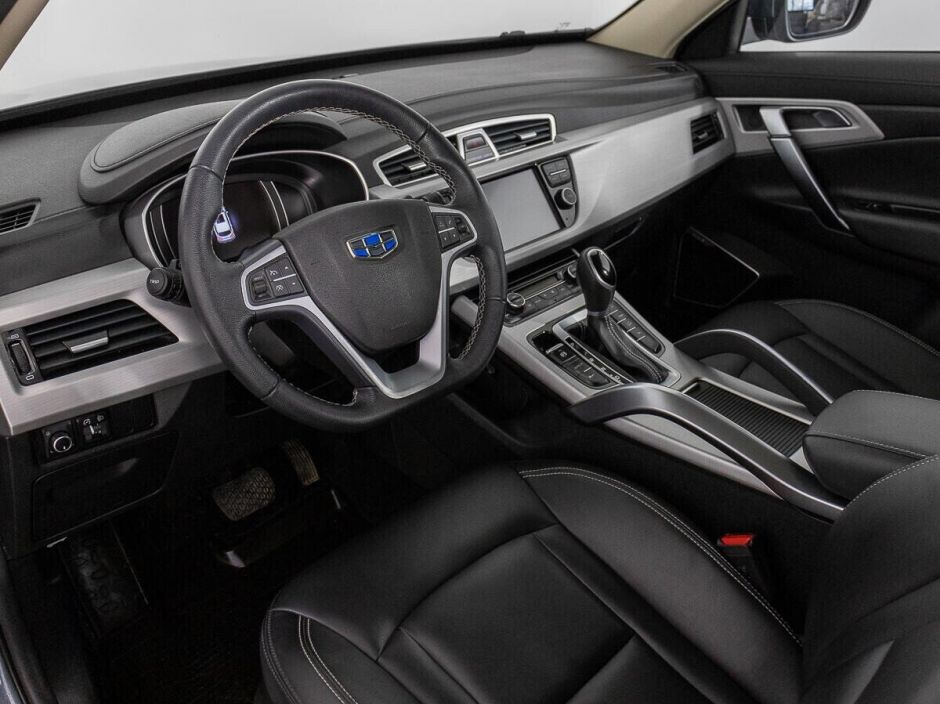 Geely Atlas, 2.4 л, АТ, 2019 фото 9