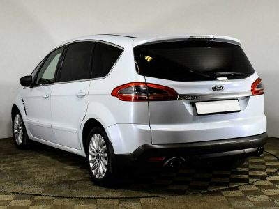 Ford S-MAX, 2.0 л, РКПП, 2010 фото 5