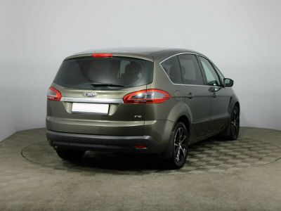 Ford S-MAX, 2.0 л, РКПП, 2011 фото 5