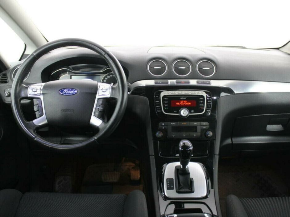 Ford S-MAX, 2.0 л, Робот, 2011 фото 2
