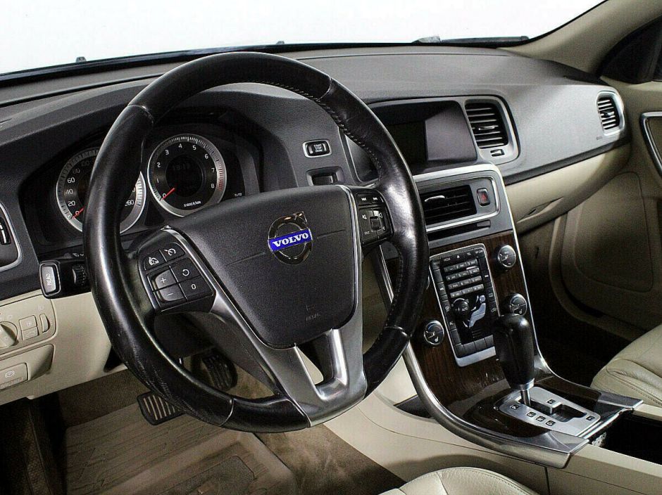 Volvo S60, 1.6 л, Робот, 2012 фото 9