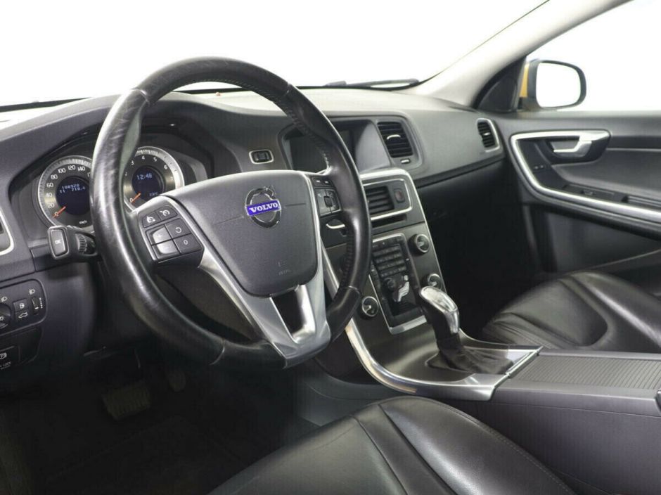 Volvo S60, 1.6 л, Робот, 2012 фото 7
