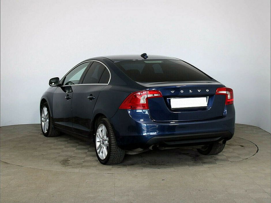 Volvo S60, 1.6 л, Робот, 2013 фото 5
