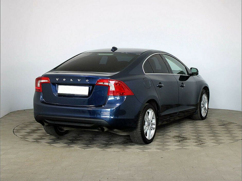 Volvo S60, 1.6 л, Робот, 2013 фото 6