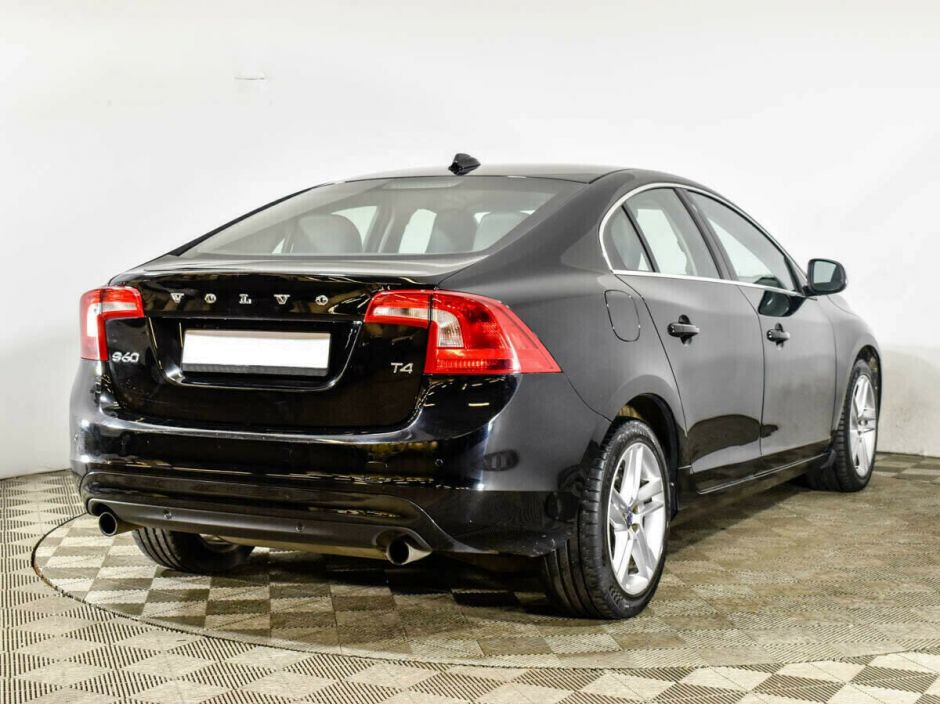 Volvo S60, 2.0 л, АТ, 2015 фото 6