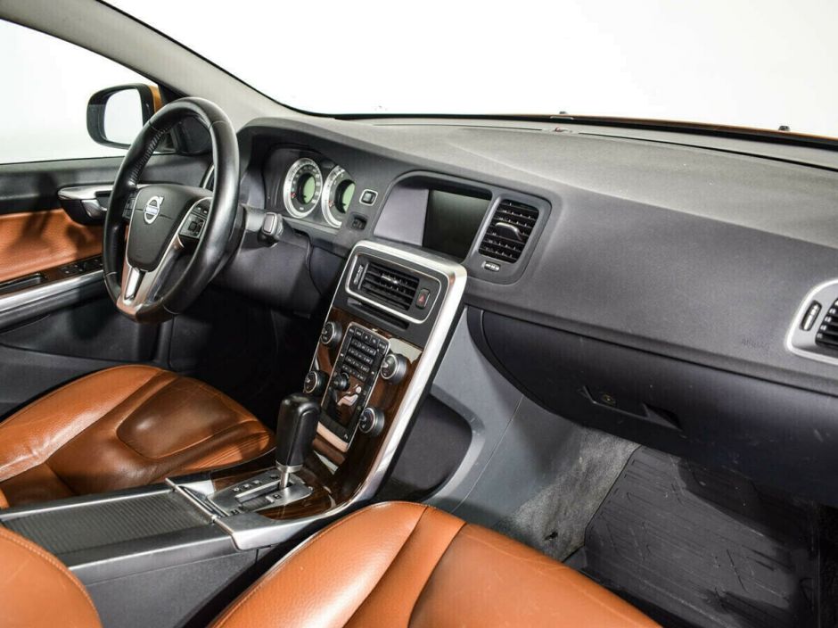 Volvo S60, 1.6 л, Робот, 2012 фото 7