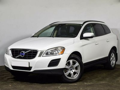 Volvo XC60, 2.0 л, РКПП, 2012 фото 3