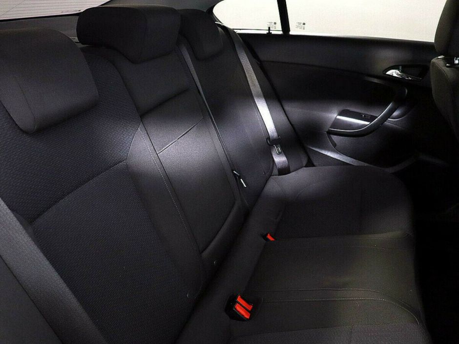 Opel Insignia, 1.6 л, АТ, 2014 фото 1