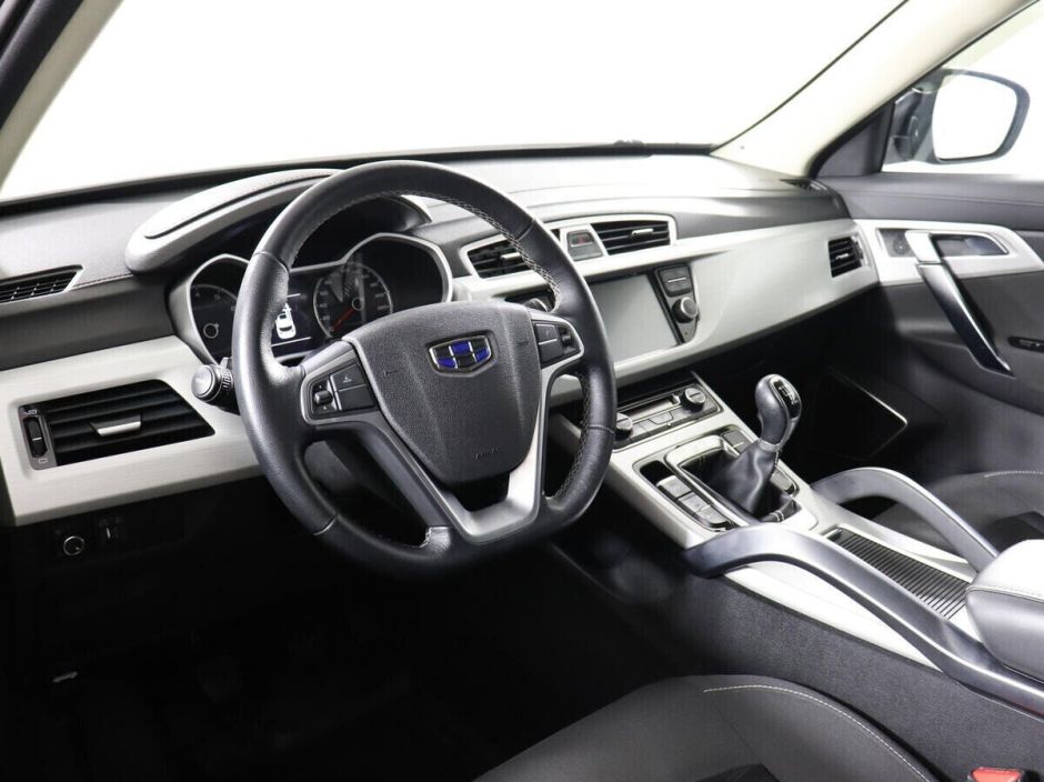 Geely Atlas, 2.0 л, МТ, 2019 фото 7