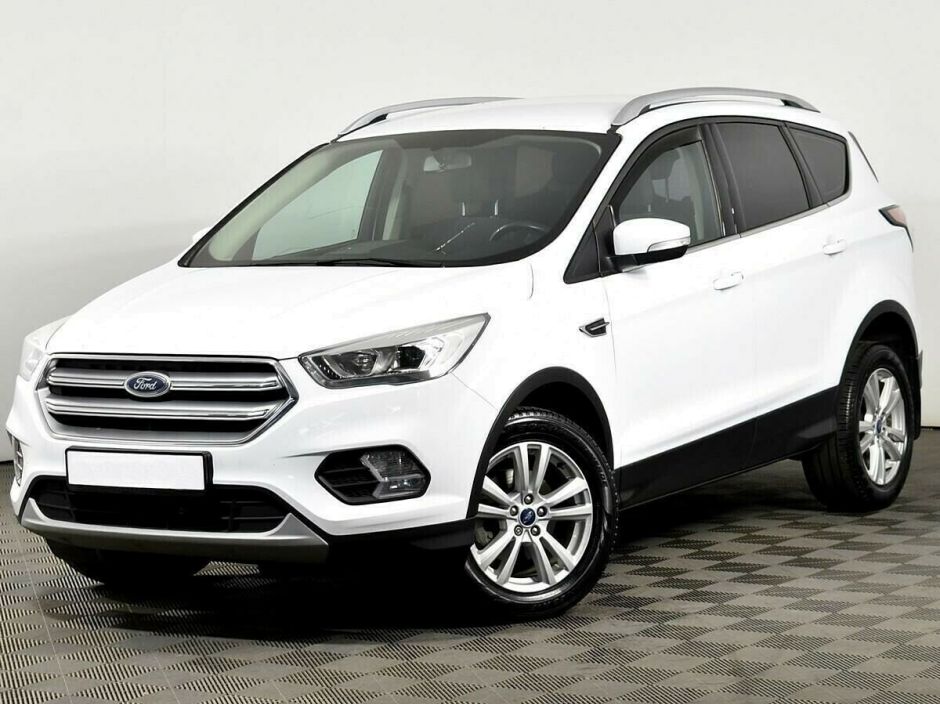 Ford Kuga, 2.5 л, АТ, 2019 фото 3