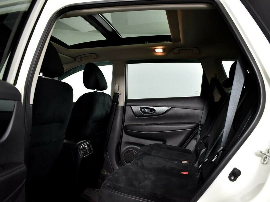 Nissan X-Trail, 2.0 л, Вариатор, 2017 фото 1