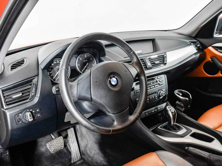 BMW X1, 2.0 л, АТ, 2013 фото 2