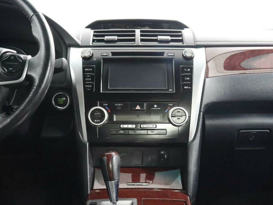 Toyota Camry, 2.5 л, АТ, 2014 фото 8