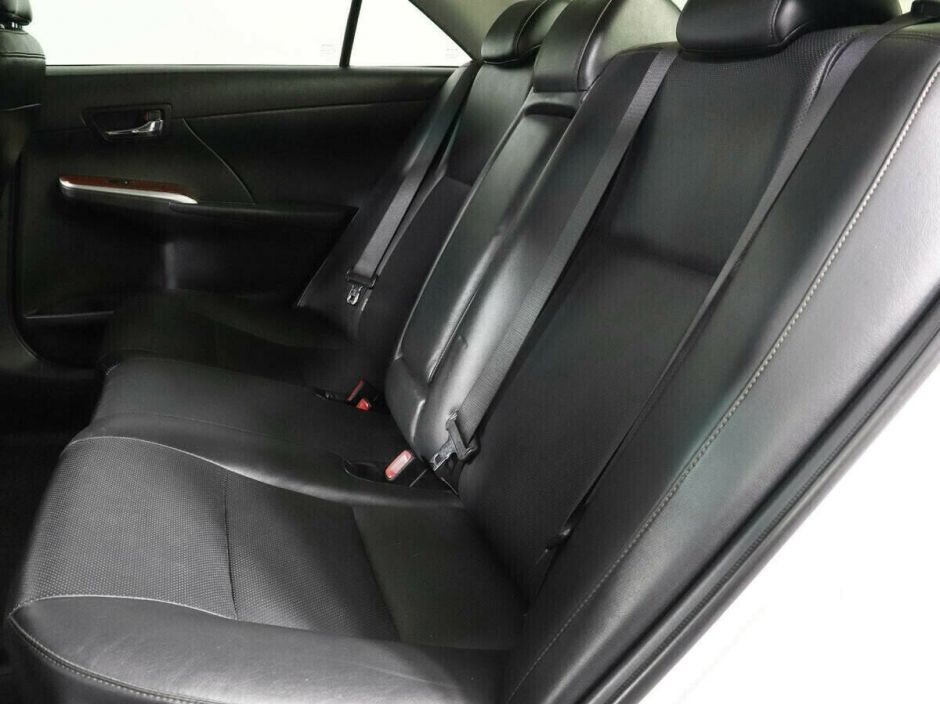 Toyota Camry, 2.5 л, АТ, 2014 фото 1