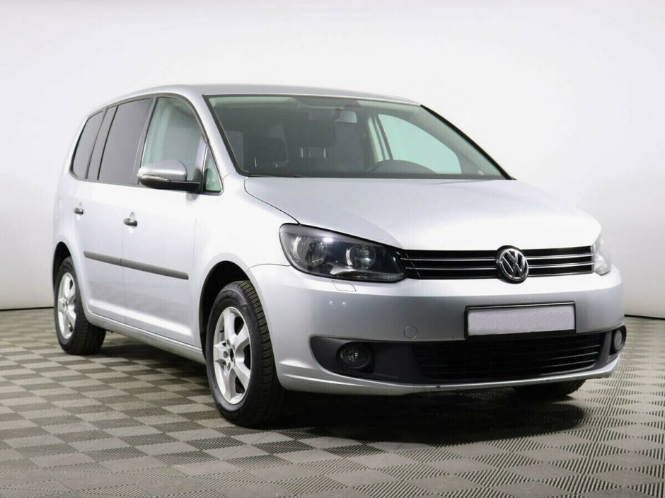 Volkswagen Touran, 1.4 л, Робот, 2011 фото 4