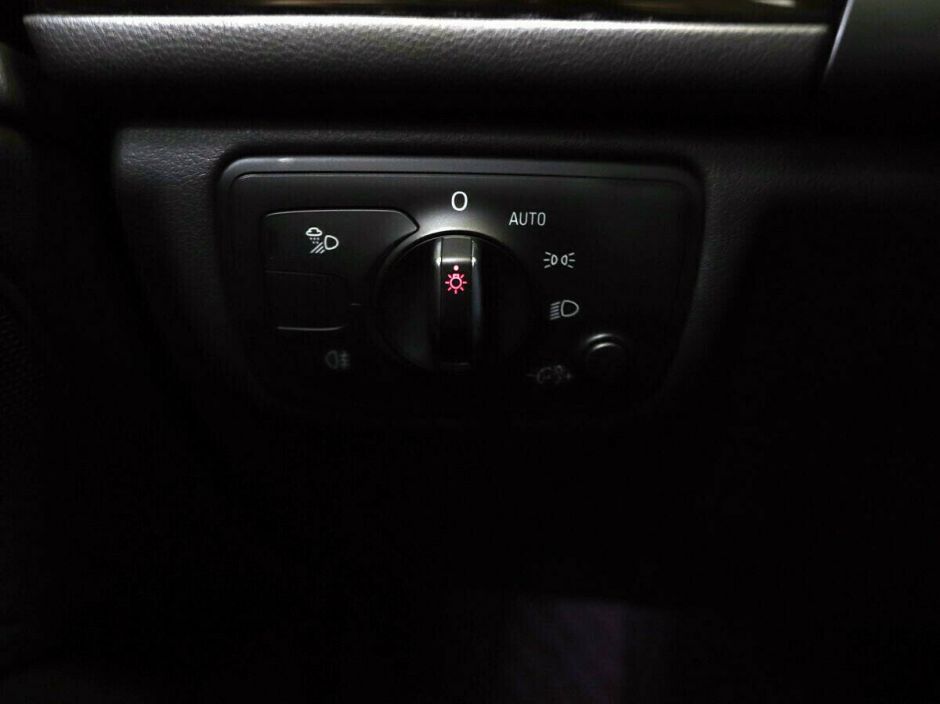 Audi A6, 1.8 л, Робот, 2016 фото 10