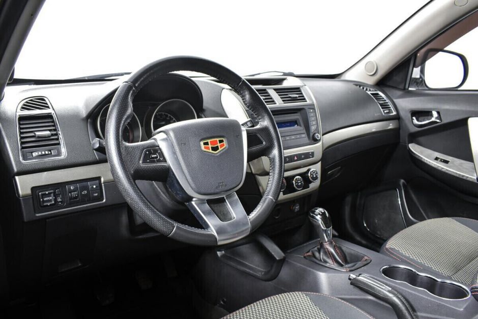 Geely Emgrand X7, 1.8 л, МТ, 2016 фото 7