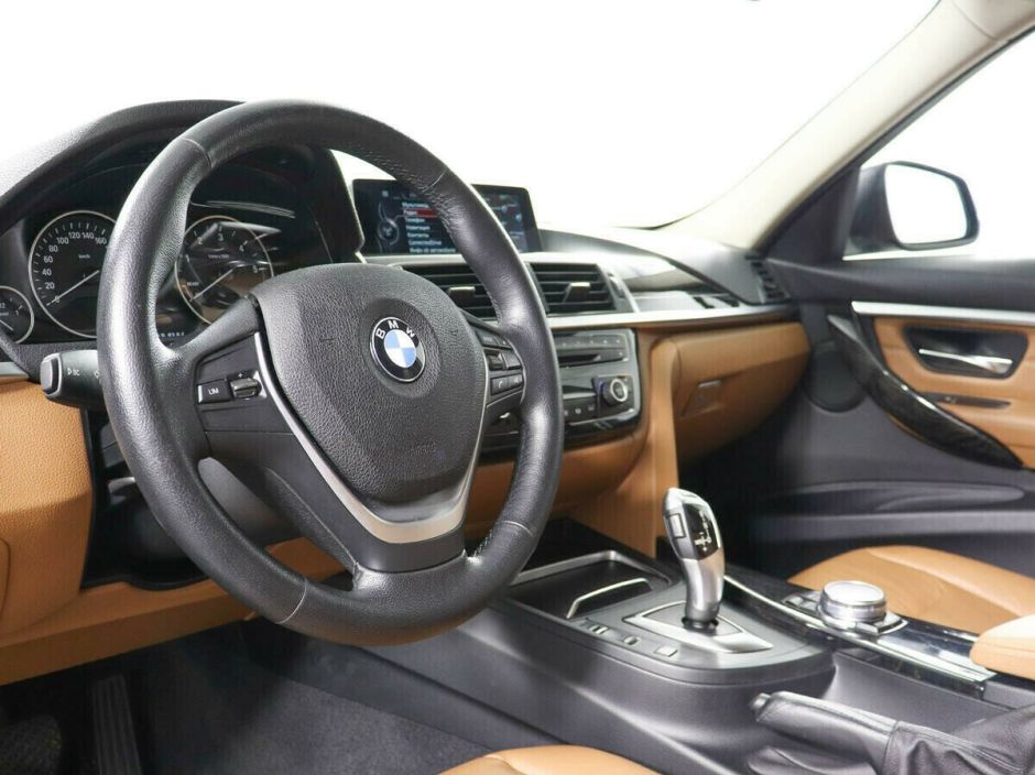 BMW 3 серии, 2.0 л, АТ, 2017 фото 7