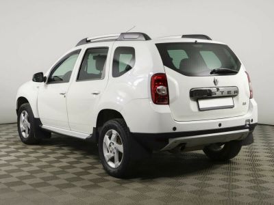 Renault Duster, 2.0 л, АКПП, 2014 фото 6