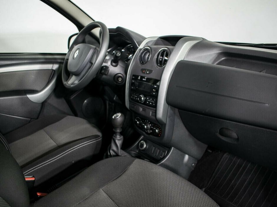 Renault Duster, 1.5 л, МТ, 2018 фото 2