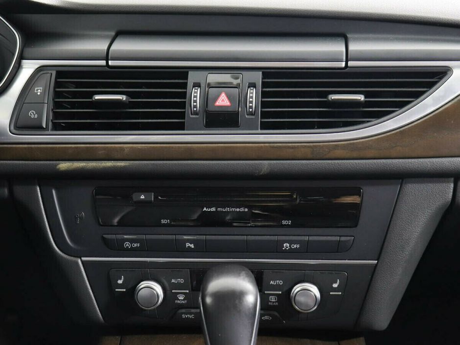 Audi A6, 3.0 л, Робот, 2015 фото 1