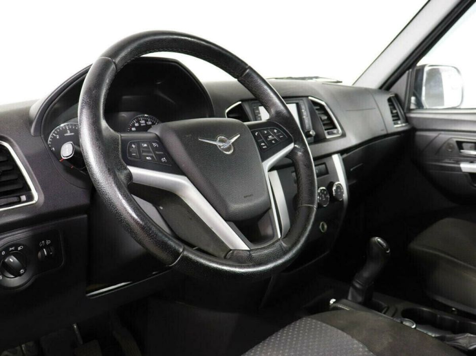 УАЗ Patriot, 2.7 л, МТ, 2016 фото 9