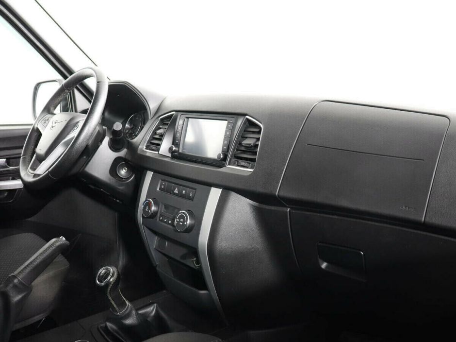 УАЗ Patriot, 2.7 л, МТ, 2017 фото 2