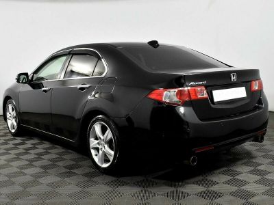 Honda Accord, 2.4 л, АКПП, 2010 фото 5