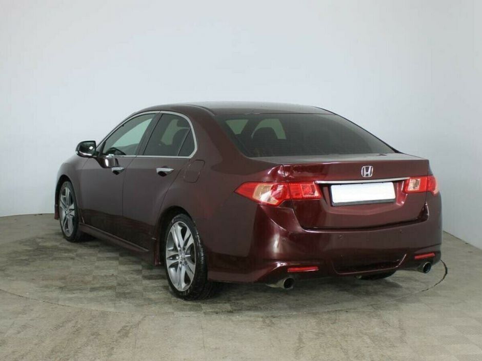 Honda Accord, 2.4 л, МТ, 2012 фото 6