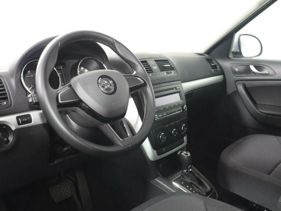 Skoda Yeti, 1.2 л, Робот, 2013 фото 7