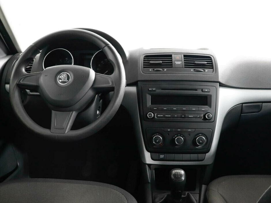 Skoda Yeti, 1.6 л, МТ, 2015 фото 2